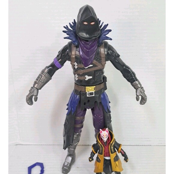 Fortnite Toy Lot 5 Figures Drift Raven Bandolier Ragnarok Dark Voyager Keychains - Picture 3 of 4